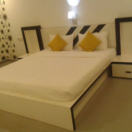 Paparazzi Resort Бага Екстериор снимка